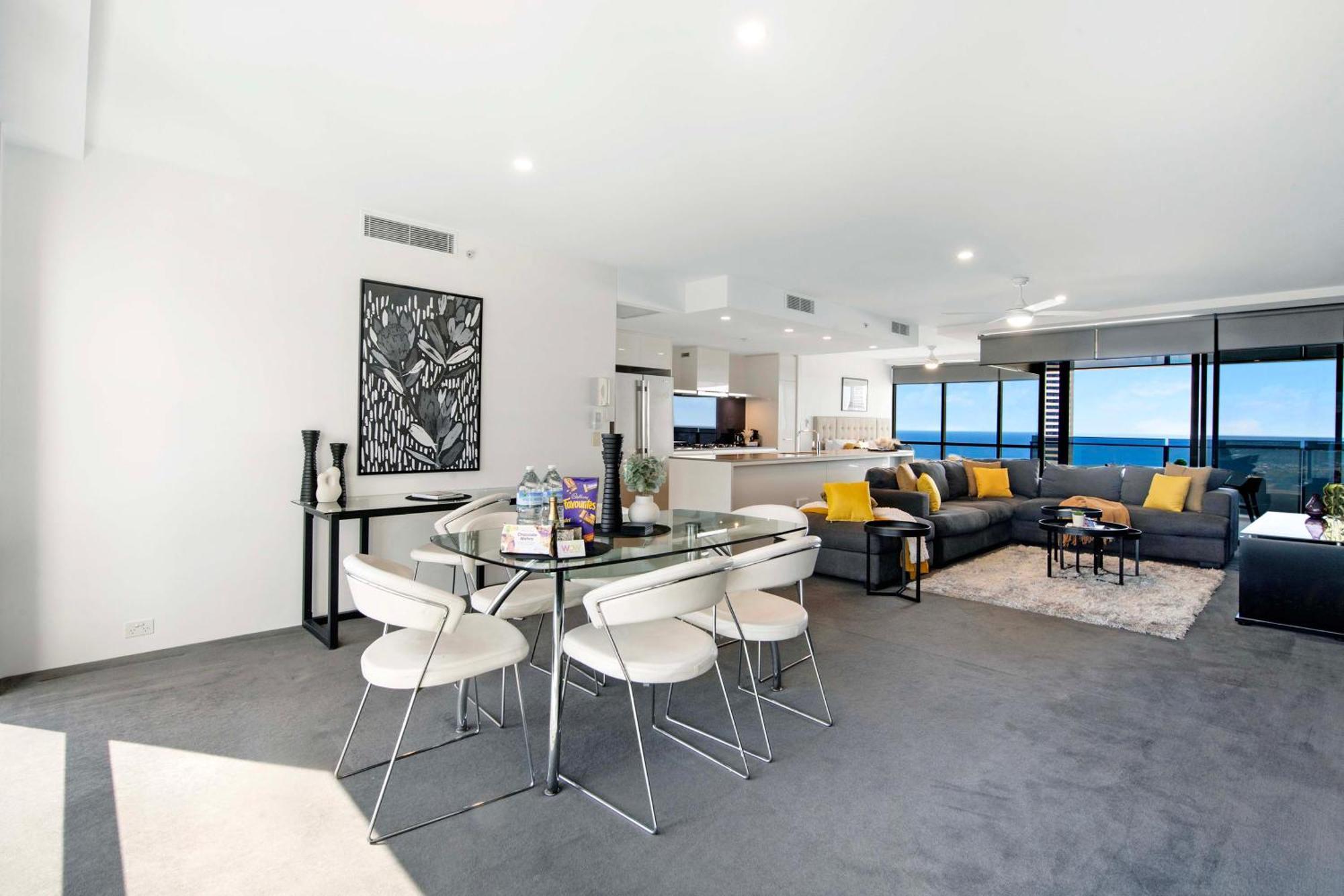 Circle On Cavill - Self Contained & Privately Managed Apartments - Wow Stay Gold Coast Exterior foto